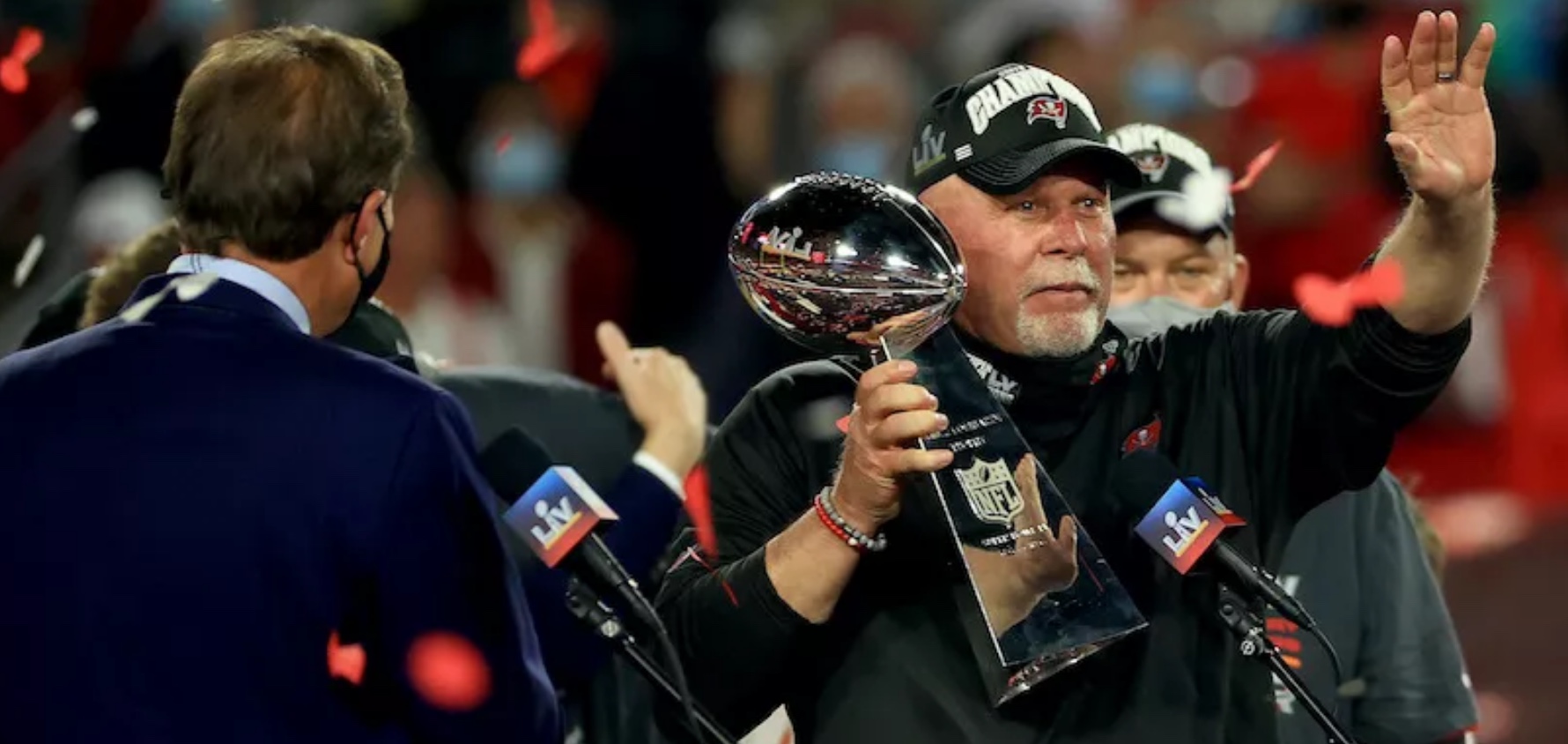 Buccaneers: Bruce Arians Resigns, Replaced by Todd&nbsp;Bowles