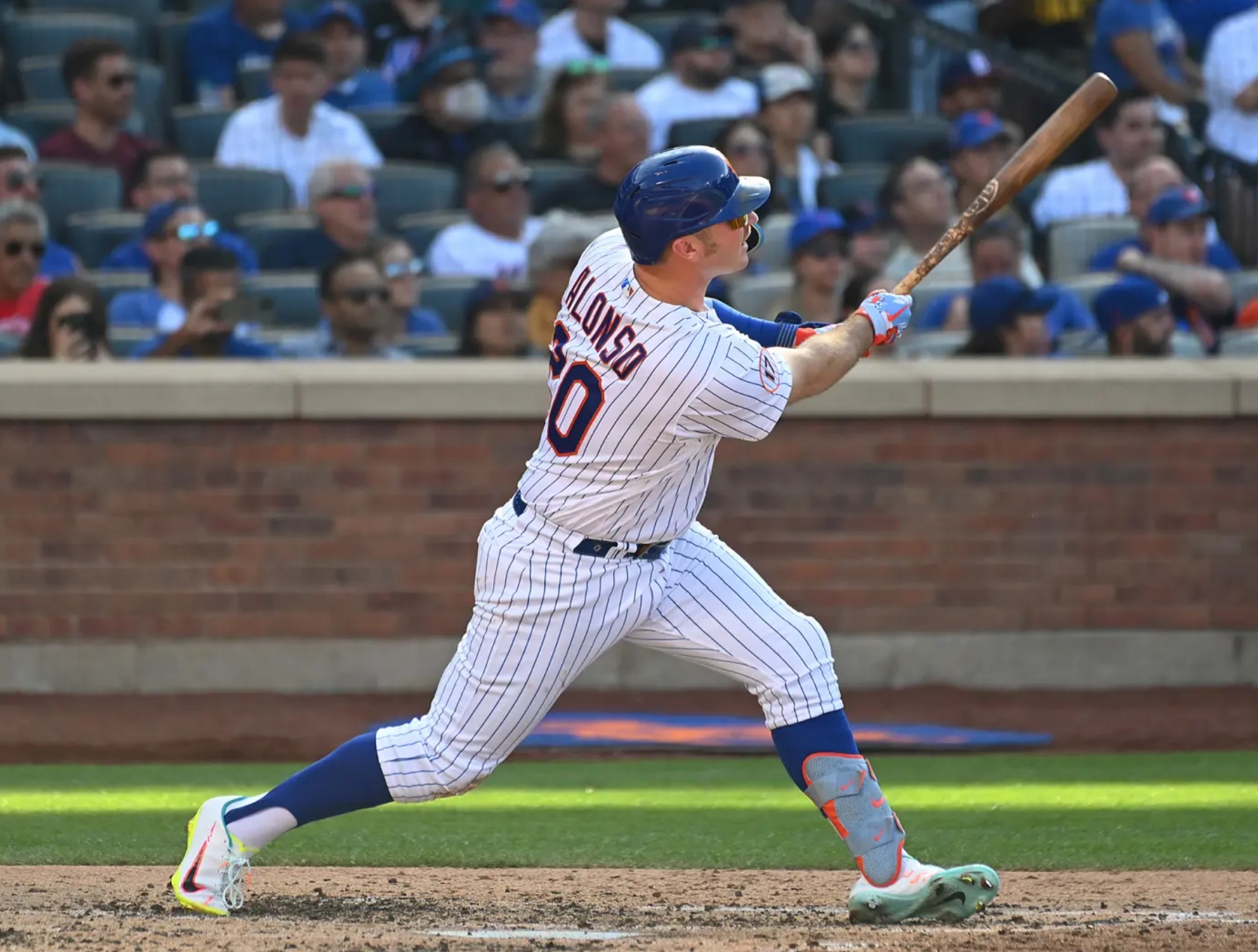 Mets Capitalize On Marlins’ Extra-Inning Error, Win&nbsp;5-4