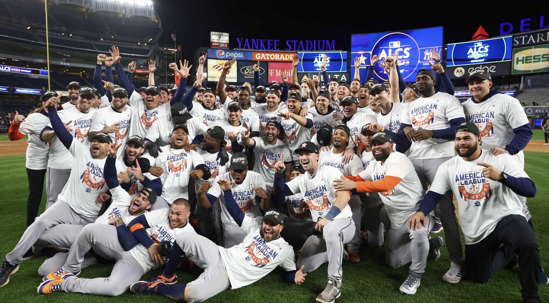 Astros Eliminate Yankees!