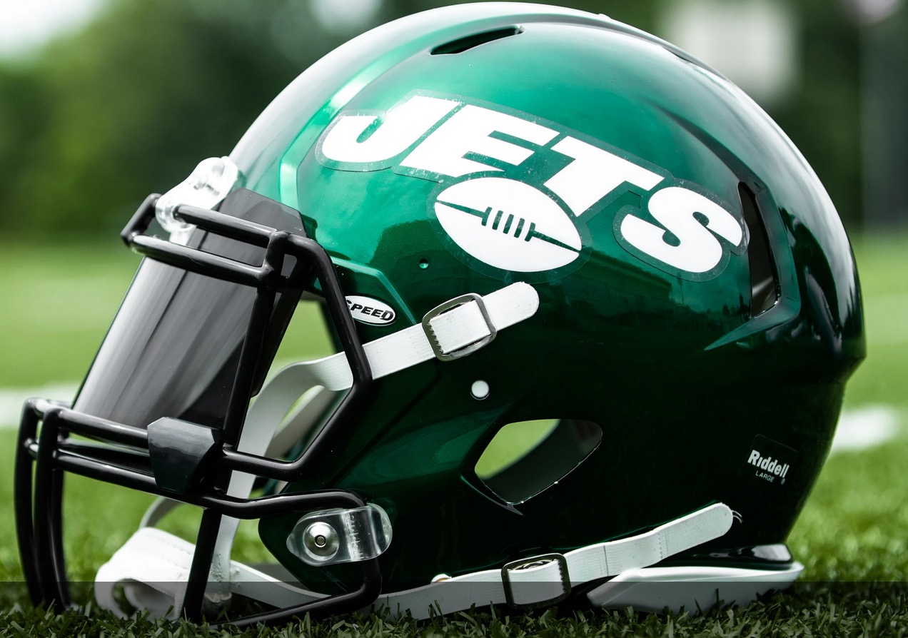 Jets Continue to Surge, Beat Packers&nbsp;27-10