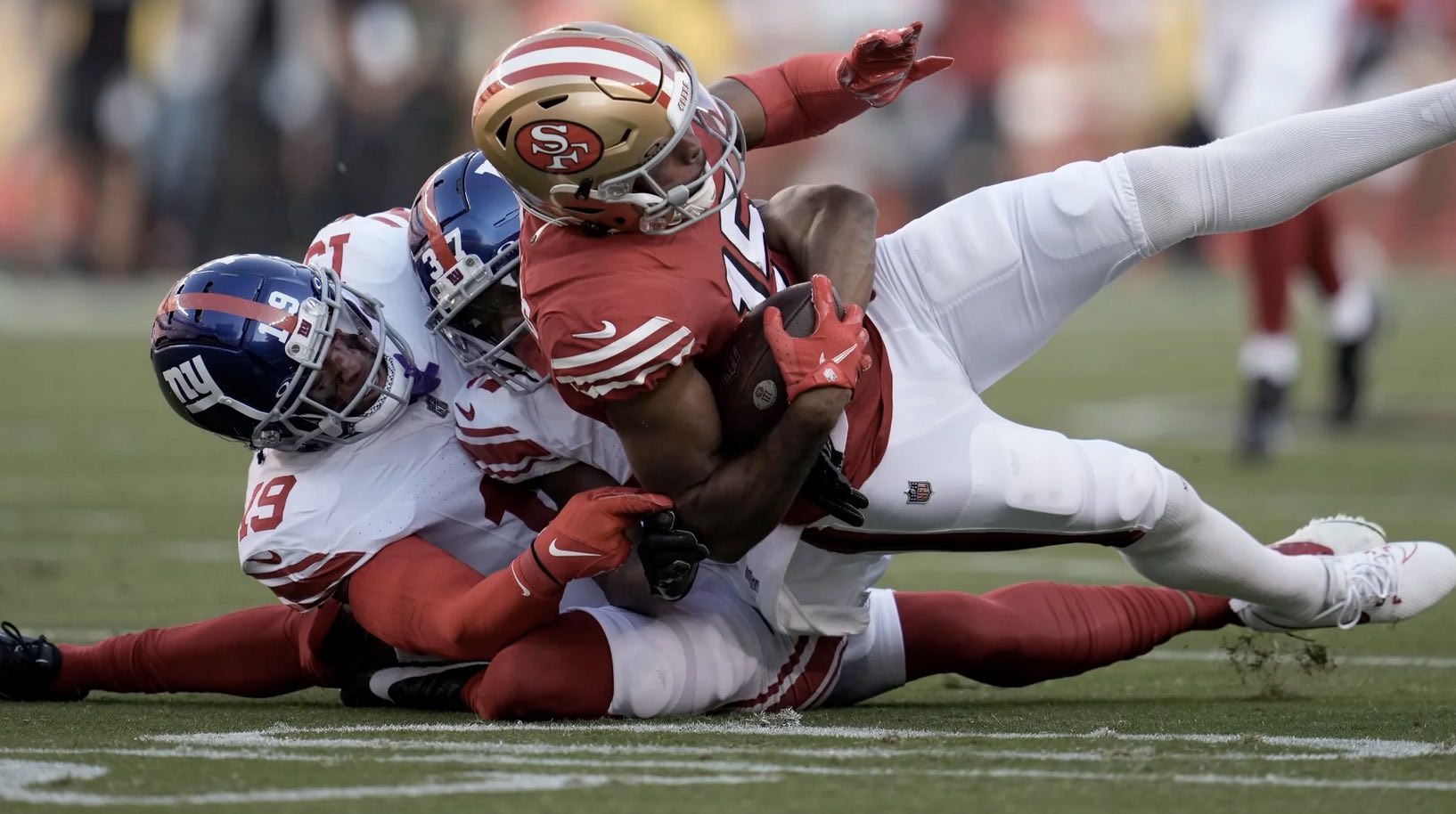 49ers Beat Giants&nbsp;30-12