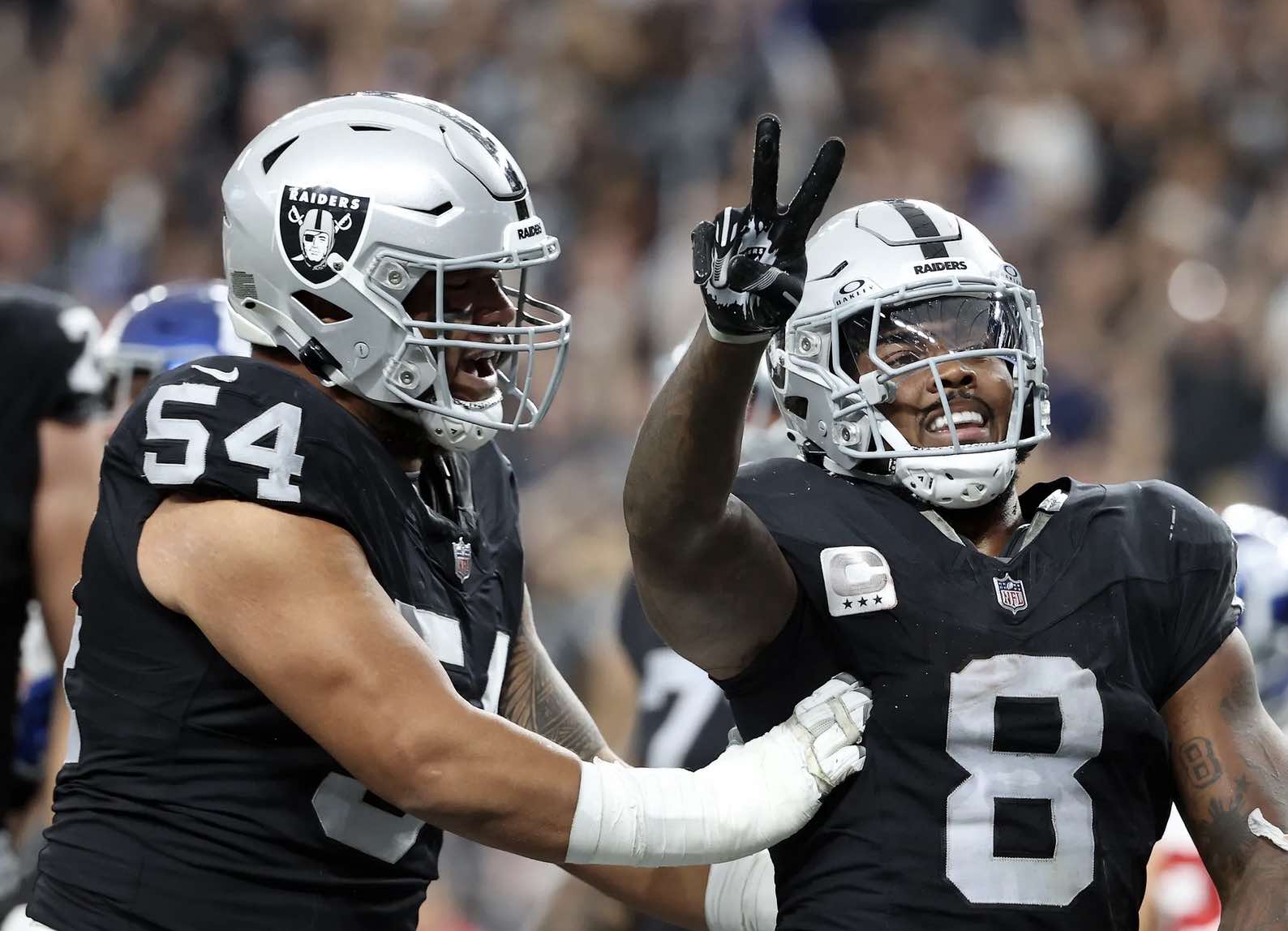 Raiders Beat Jets With Late&nbsp;Interception