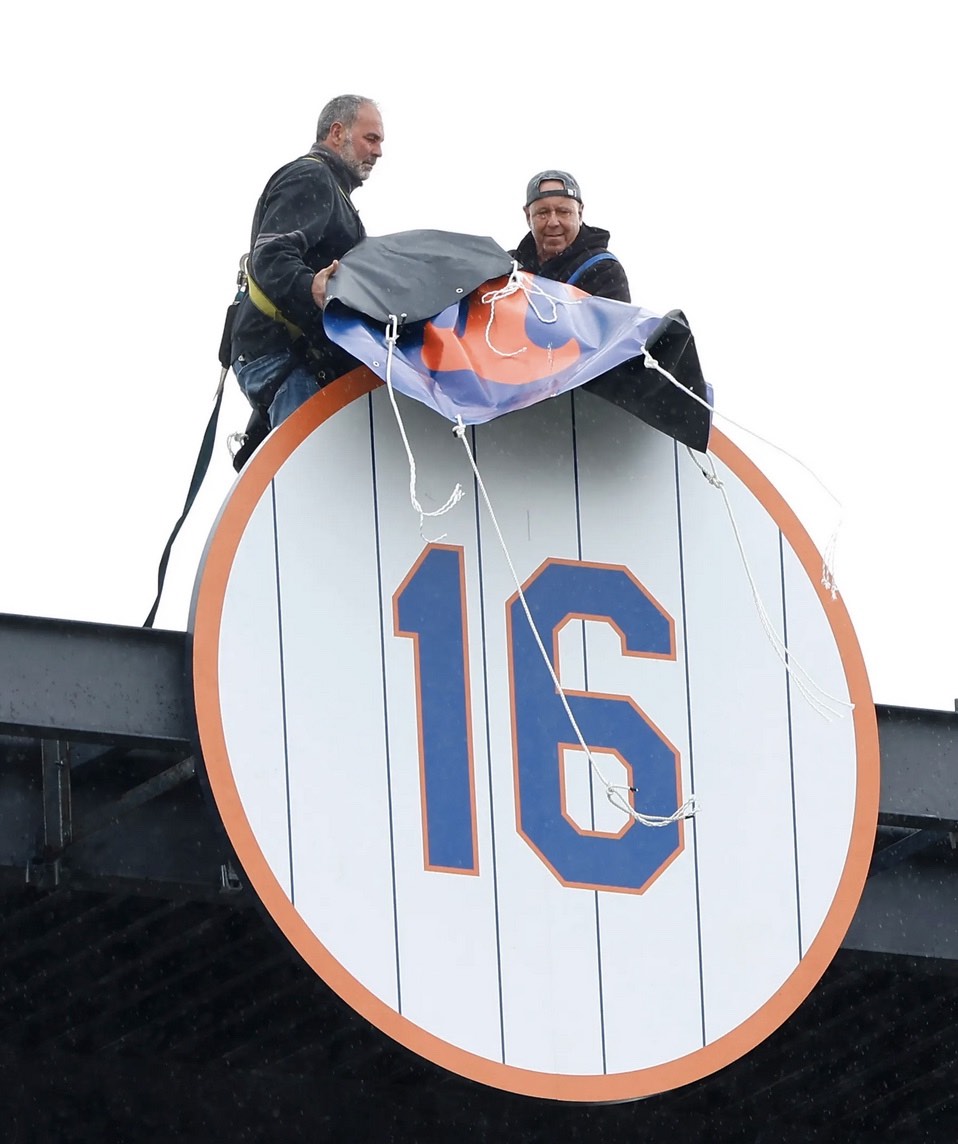 Mets Salute Dwight Gooden, Retire His&nbsp;Number