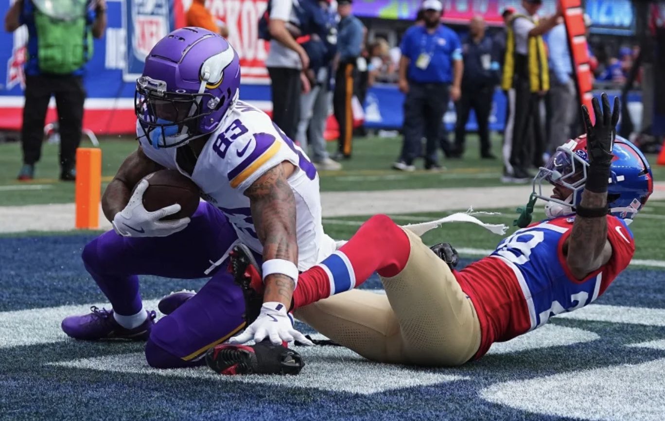 Vikings Roll Over Giants&nbsp;28-6