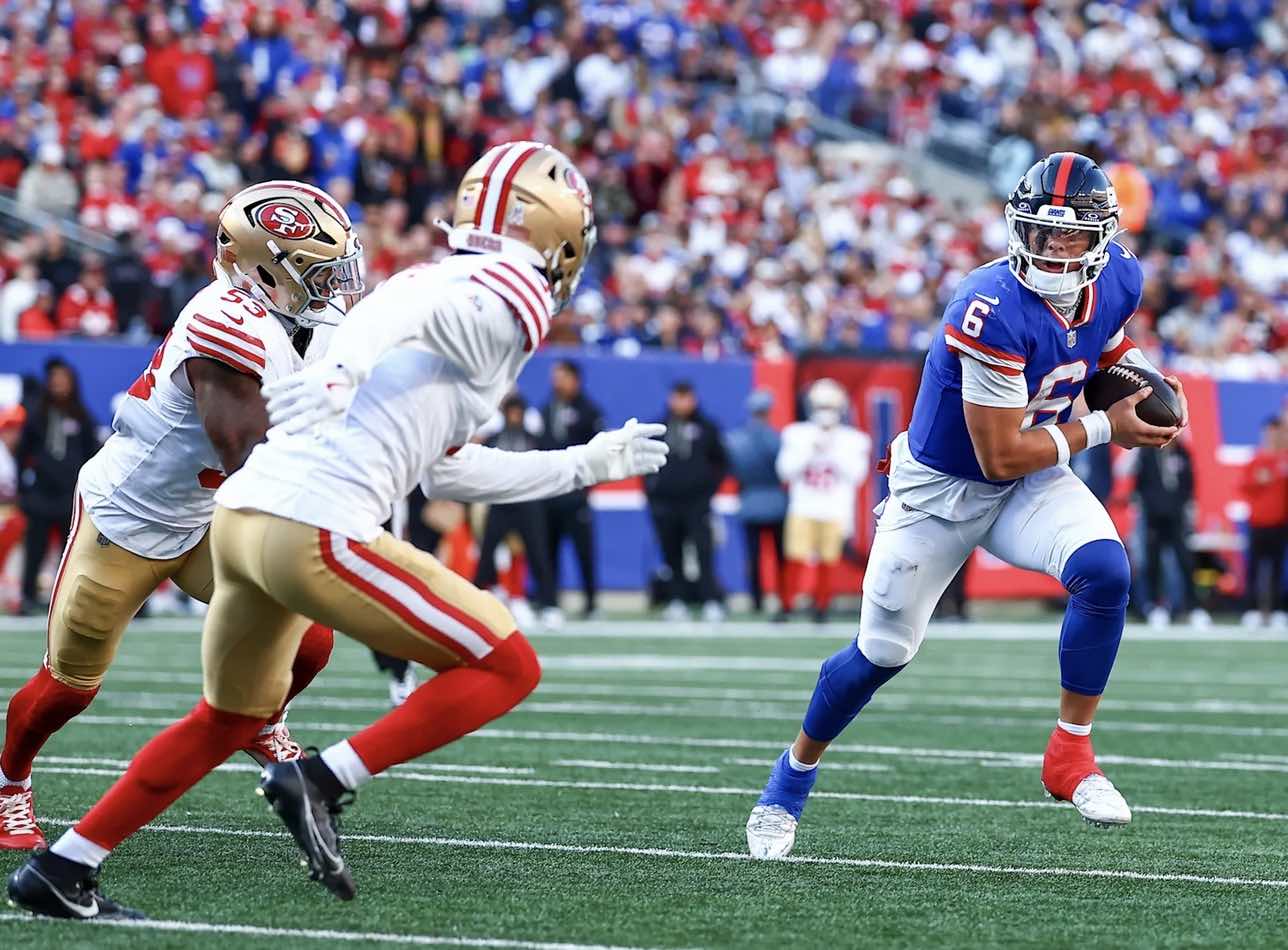 San Francisco 49ers Defeat New York&nbsp;Giants