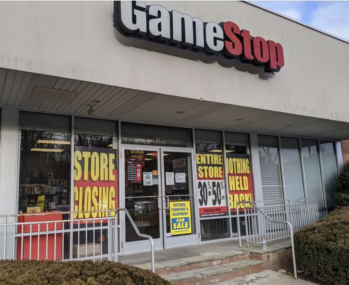 Game Stop Closing Hundreds of&nbsp;Stores